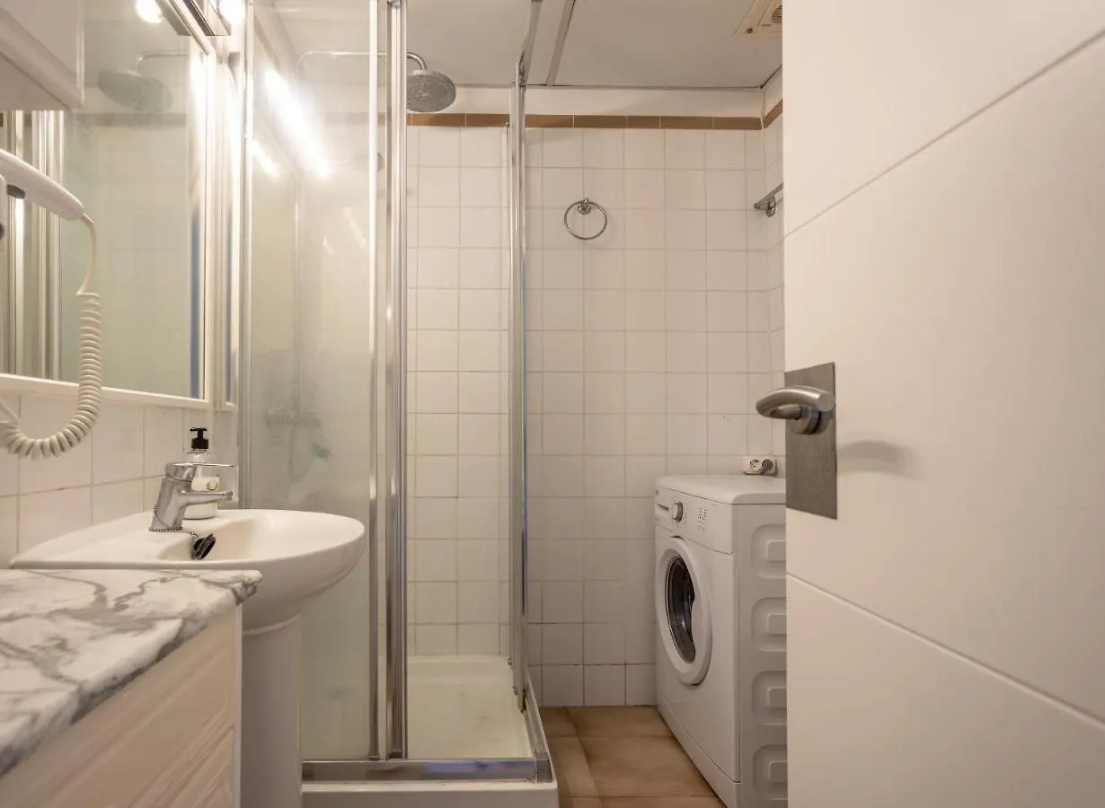 Apartment Castle Harbour Phoebe'S Flat Los Cristianos By Lovetenerife
