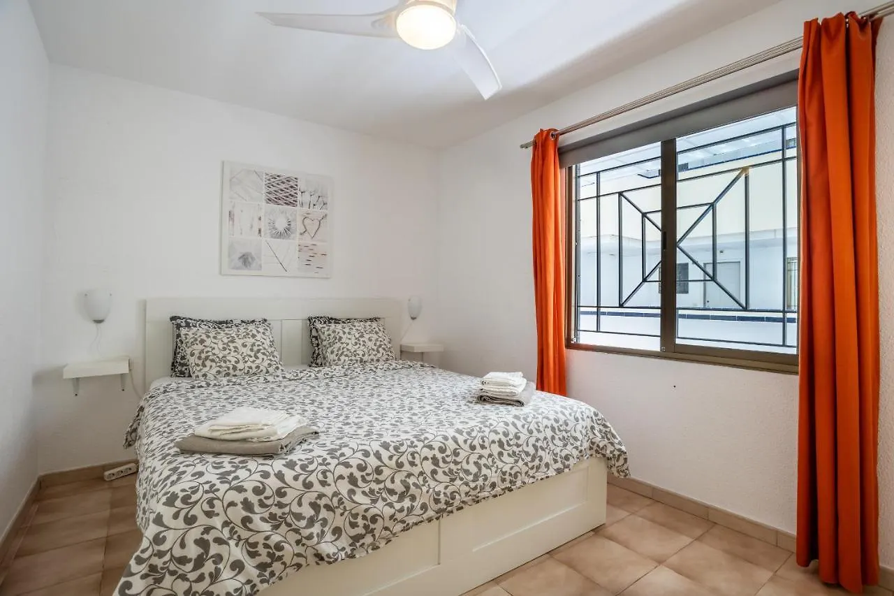 Castle Harbour Phoebe'S Flat Los Cristianos By Lovetenerife Apartment Los Cristianos (Tenerife)